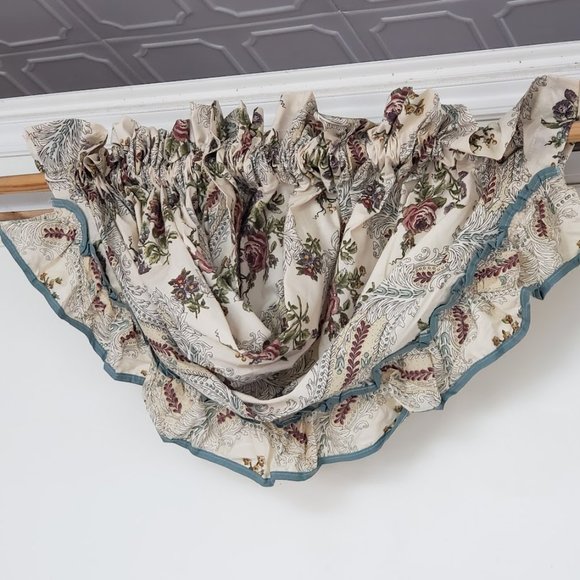 Louis Nichole Festoon Rococo Roses Floral 25W x 17L Valance Vintage 80s NEW 6158 - Picture 3 of 12